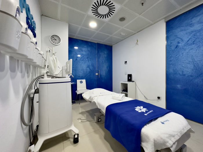 Sala de tratamiento CoolSculpting en Madrid en clínica CoolSpace by AEVO